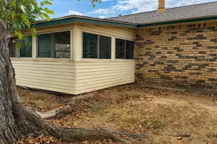 3832 Mulberry Ln, Bedford, TX 76021 - Photo 8