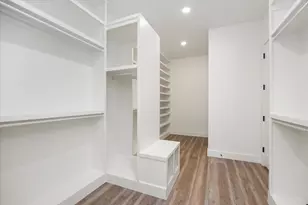 2119 Middlewood Cir, Granbury, TX 76049 - Photo 22