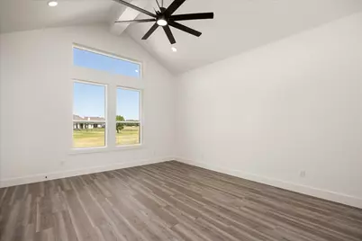 2119 Middlewood Circle, Granbury, TX 76049 - Photo 20