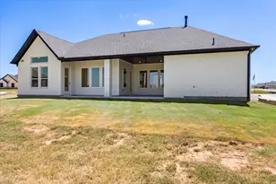2119 Middlewood Cir, Granbury, TX 76049 - Photo 36