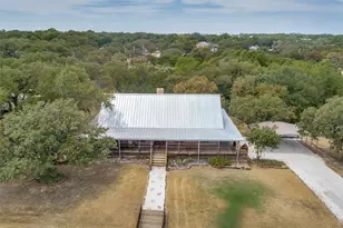 101 Cedar Dr, Little Elm, TX 75068 - Photo 2
