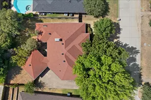 3637 Bluegrass Dr, Grand Prairie, TX 75052 - Photo 38