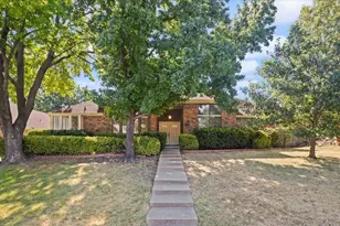 3637 Bluegrass Dr, Grand Prairie, TX 75052 - Photo 1