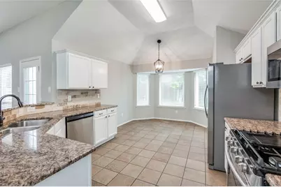 9300 Chesapeake Lane, McKinney, TX 75071 - Photo 4
