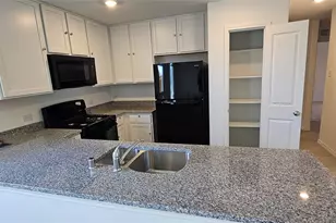 9205 Grackle Pl, McKinney, TX 75071 - Photo 2