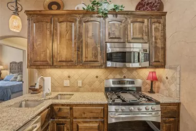 108 Marina View Court, Weatherford, TX 76087 - Photo 20