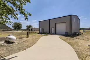 401 Carter Rd, Italy, TX 76651 - Photo 22