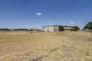 401 Carter Rd, Italy, TX 76651 - Photo 24