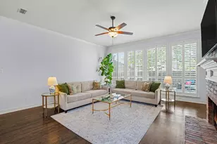 5360 Gatesworth Ln, Dallas, TX 75287 - Photo 10