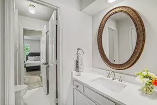 5360 Gatesworth Ln, Dallas, TX 75287 - Photo 32