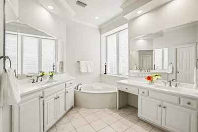 5360 Gatesworth Lane, Dallas, TX 75287 - Photo 22