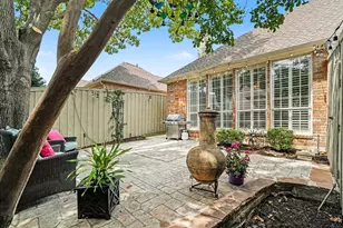 5360 Gatesworth Ln, Dallas, TX 75287 - Photo 36