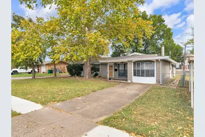 812 W Grubb Drive, Mesquite, TX 75149 - Photo 2