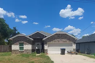914 Park St, Greenville, TX 75401 - Photo 1