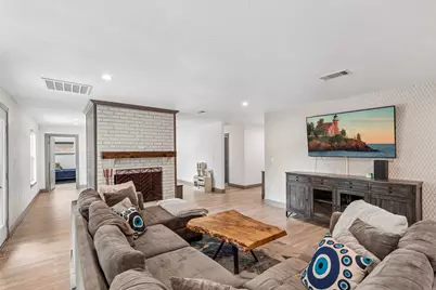 5216 Ashbrook Road, Dallas, TX 75227 - Photo 2