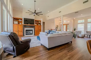 9210 Ravenswood Rd, Granbury, TX 76049 - Photo 8