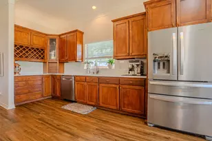 9210 Ravenswood Rd, Granbury, TX 76049 - Photo 12