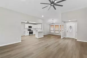 2103 Stein Way, Carrollton, TX 75007 - Photo 10