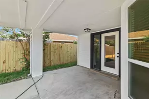 2103 Stein Way, Carrollton, TX 75007 - Photo 26