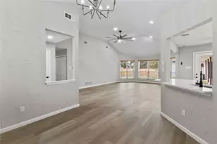 2103 Stein Way, Carrollton, TX 75007 - Photo 8