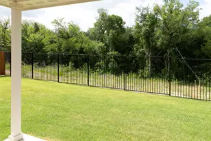 210 Lindenwood Ave, Melissa, TX 75454 - Photo 2