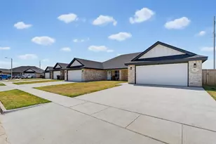 317 / 321 Woodstock Ln, Abilene, TX 79602 - Photo 2