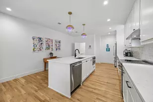 7207 Gaston Ave, Dallas, TX 75214 - Photo 8