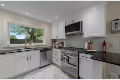 9003 Villa Park Circle, Dallas, TX 75225 - Photo 20