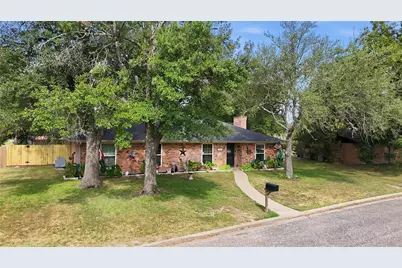 3016 Arapaho Road, Commerce, TX 75429 - Photo 2