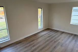 12911 Mitchwin Rd, Farmers Branch, TX 75234 - Photo 8