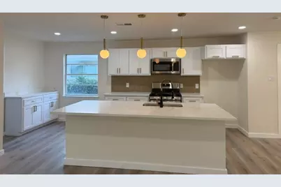 12911 Mitchwin Road, Farmers Branch, TX 75234 - Photo 6