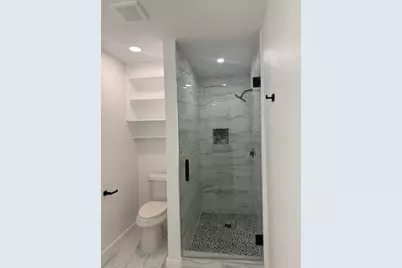 12911 Mitchwin Road, Farmers Branch, TX 75234 - Photo 10