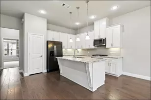 297 Scotia St, Lewisville, TX 75056 - Photo 12