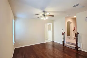 4364 Peregrine Way, Carrollton, TX 75010 - Photo 4