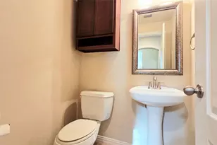 4364 Peregrine Way, Carrollton, TX 75010 - Photo 10
