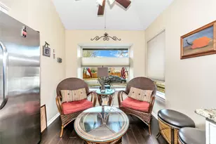 1441 Hampton Rd, Grapevine, TX 76051 - Photo 4