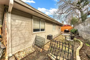 1441 Hampton Rd, Grapevine, TX 76051 - Photo 26