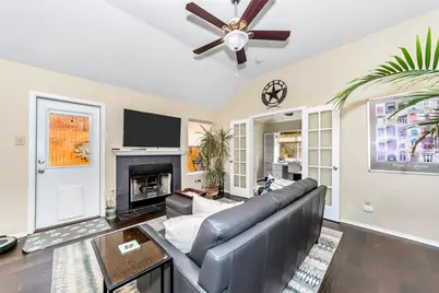 1441 Hampton Road, Grapevine, TX 76051 - Photo 10