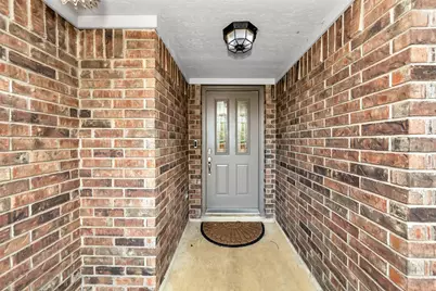 1441 Hampton Road, Grapevine, TX 76051 - Photo 2