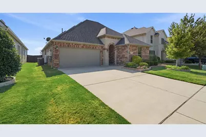 15021 Ravens Way, Fort Worth, TX 76262 - Photo 2