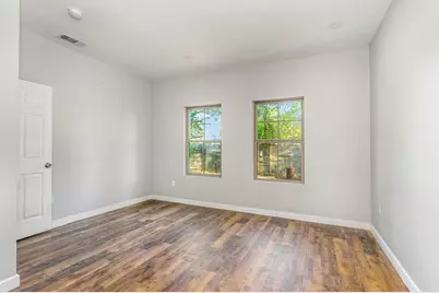 2314 Frank Henderson Jr Drive, Dallas, TX 75216 - Photo 8