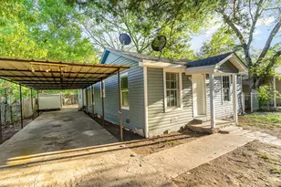 2314 Frank Henderson Jr Dr, Dallas, TX 75216 - Photo 2
