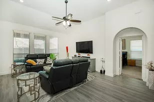 1420 Stoneleigh Pl, Aubrey, TX 76227 - Photo 8