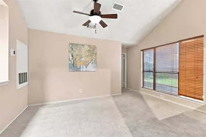 2923 Menlo Park Lane, Carrollton, TX 75007 - Photo 12