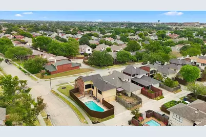 2923 Menlo Park Lane, Carrollton, TX 75007 - Photo 36