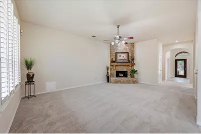 5907 Lantern Lane, Grand Prairie, TX 75052 - Photo 10