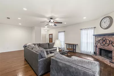 1308 Madeline Street, Commerce, TX 75428 - Photo 14