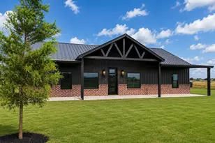 108 Keeter Rd, Springtown, TX 76082 - Photo 2