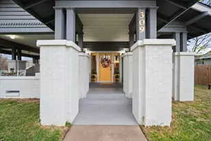 309 S Ave B, Wortham, TX 76693 - Photo 2
