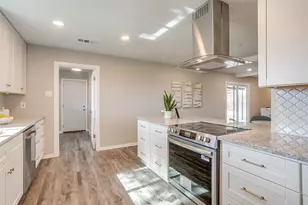 6940 Bal Lake Dr, Fort Worth, TX 76116 - Photo 8